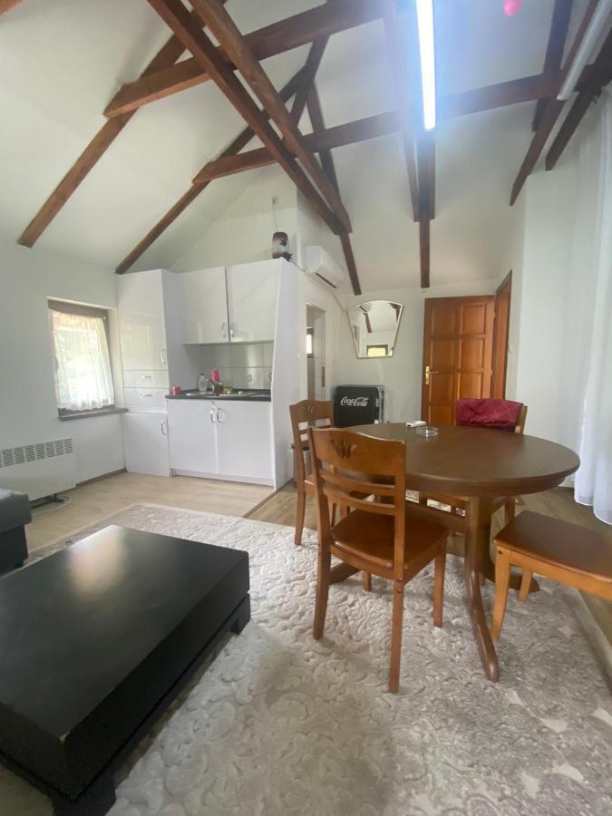 6 New River View Apartments Bihać Eksteriør billede