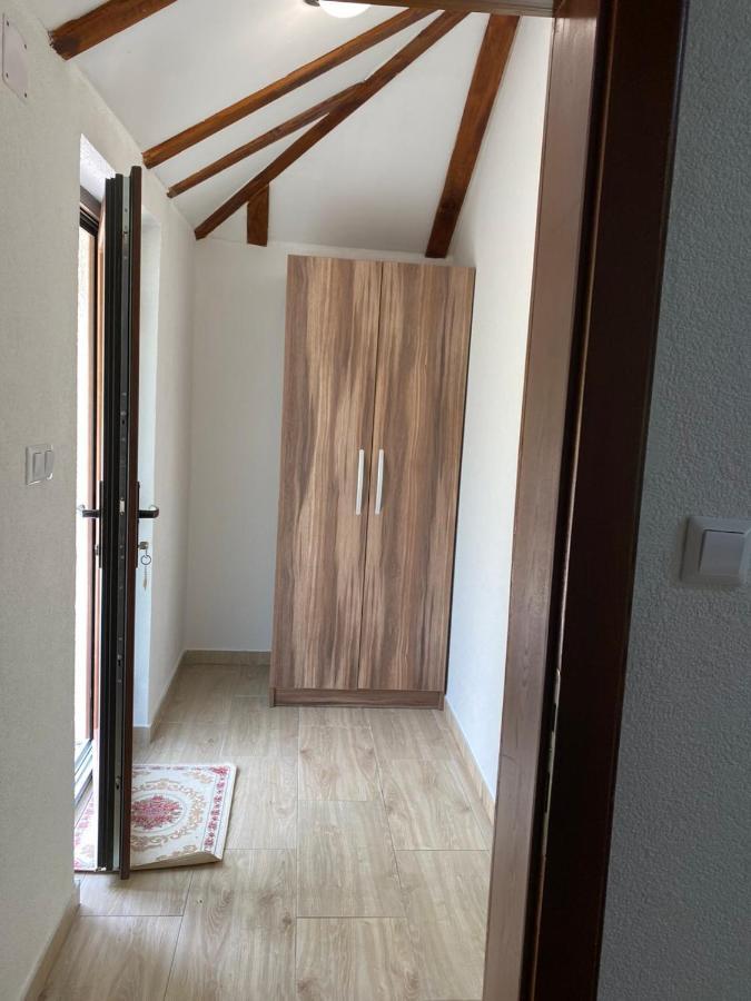 6 New River View Apartments Bihać Eksteriør billede