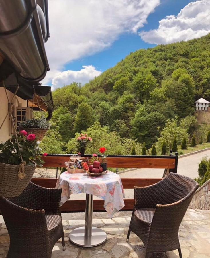 6 New River View Apartments Bihać Eksteriør billede