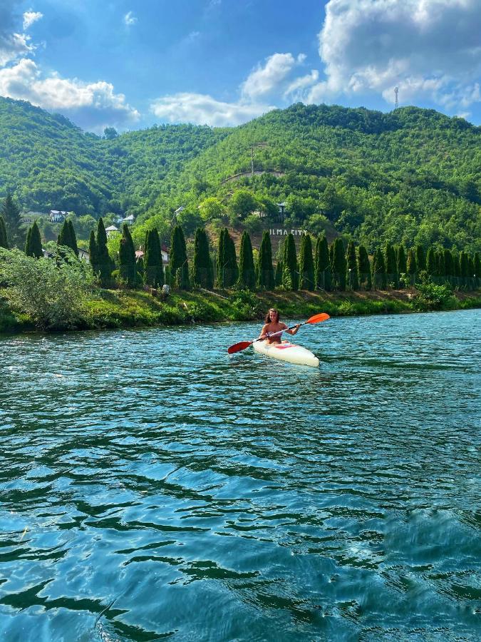 6 New River View Apartments Bihać Eksteriør billede