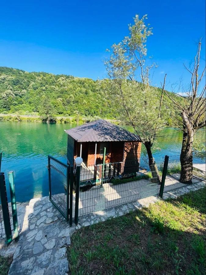 6 New River View Apartments Bihać Eksteriør billede