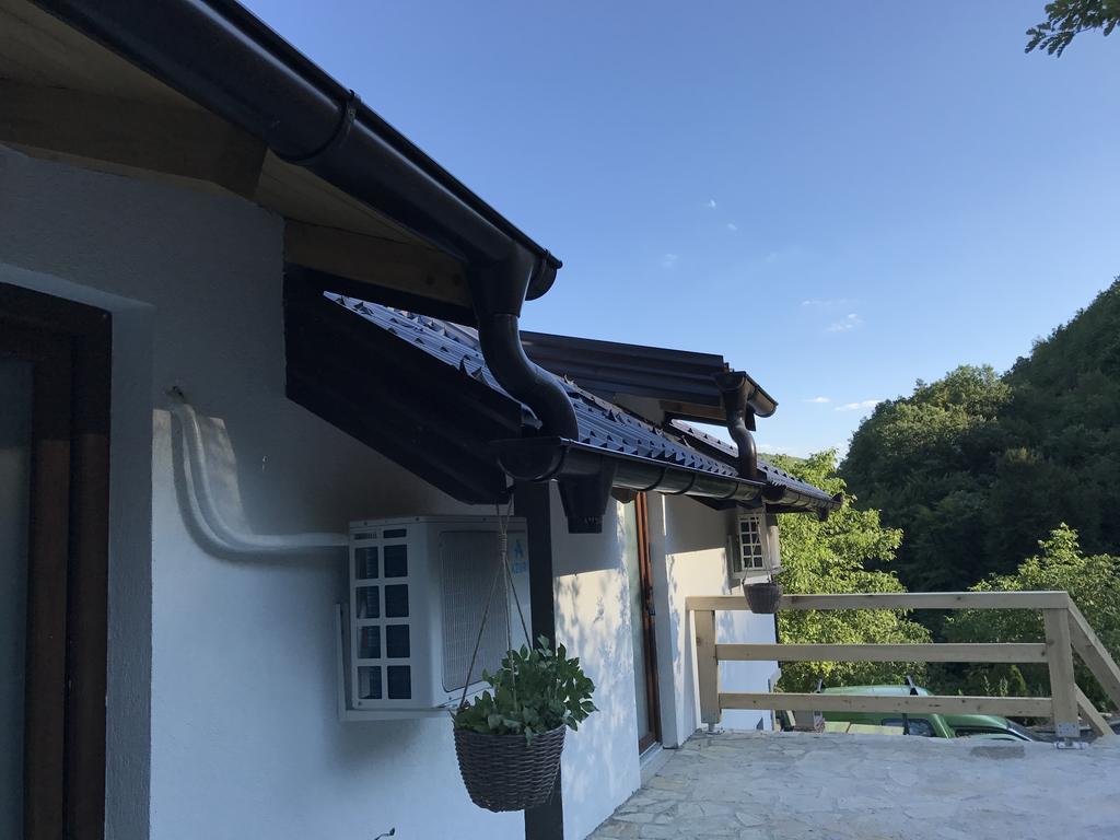 6 New River View Apartments Bihać Eksteriør billede