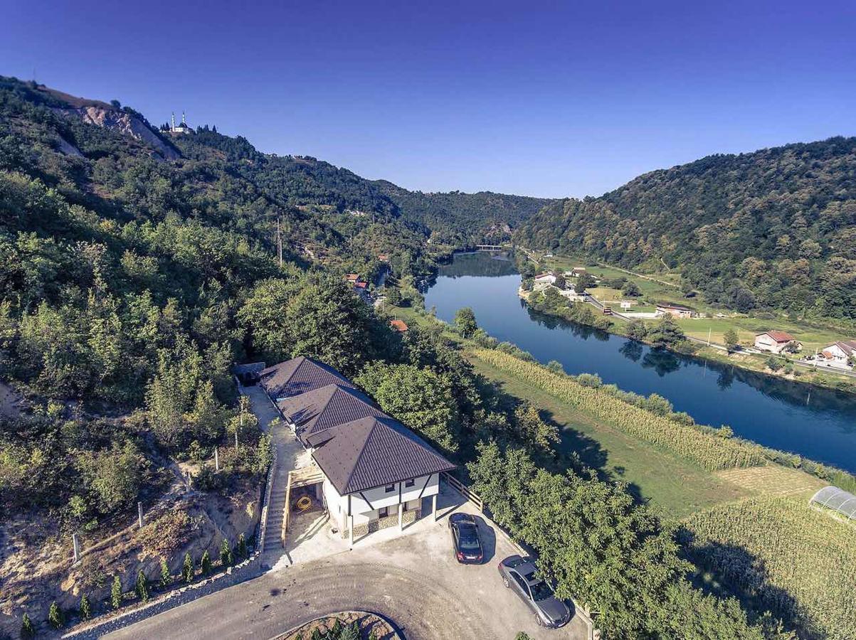 6 New River View Apartments Bihać Eksteriør billede